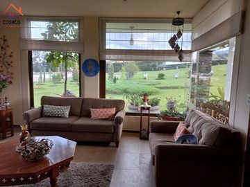 Casa de venta en Otavalo sector Quichinche