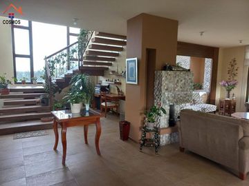 Casa de venta en Otavalo sector Quichinche