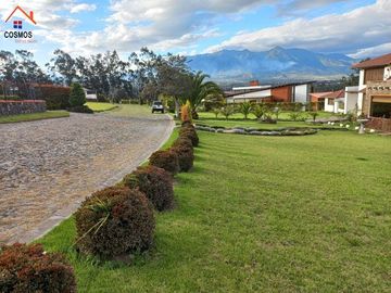 Casa de venta en Otavalo sector Quichinche