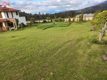 Casa de venta en Otavalo sector Quichinche