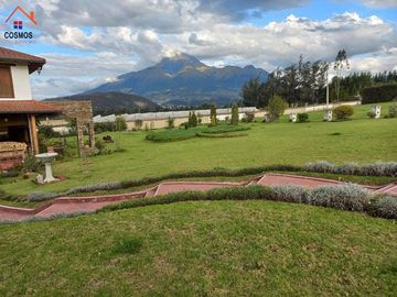 Casa de venta en Otavalo sector Quichinche