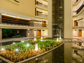 Living in Nature, Luxury Vertical Apartment 3BR w/3 Parking Slot in Botanika Nature Res in Filinvest Alabang, M.M