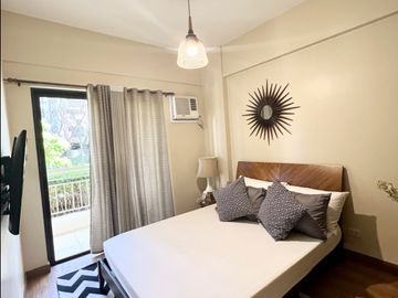 2 Bedrooms Near UP Town Center For Sale DMCI Homes Condo