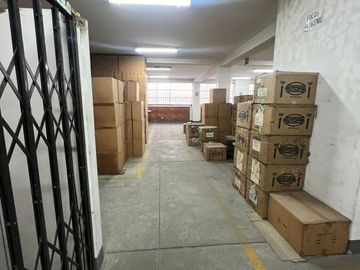 VENTA DE LOCAL COMERCIAL EN LA VICTORIA
