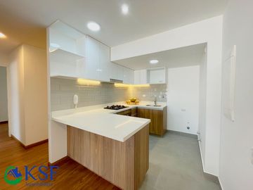 VTA ESTRENO DUPLEX 3 DORM AT 157M2 EN CORAZÓN DE MIRAFLORES – ALT. CDRA. 4 CALLE BERLÍN