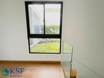 VTA ESTRENO DUPLEX 3 DORM AT 157M2 EN CORAZÓN DE MIRAFLORES – ALT. CDRA. 4 CALLE BERLÍN