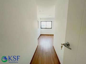 VTA ESTRENO DUPLEX 3 DORM AT 157M2 EN CORAZÓN DE MIRAFLORES – ALT. CDRA. 4 CALLE BERLÍN