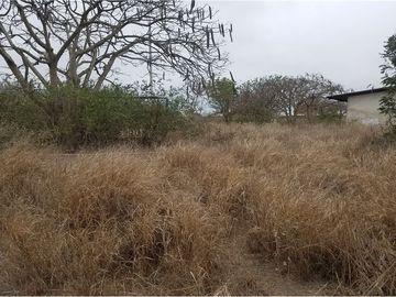 Terreno de venta en Montecristi zona sur de Manabí