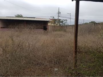 Terreno de venta en Montecristi zona sur de Manabí