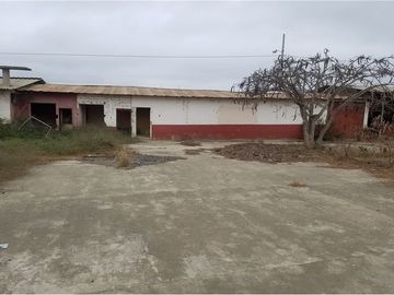 Terreno de venta en Montecristi zona sur de Manabí