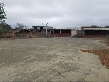 Terreno de venta en Montecristi zona sur de Manabí