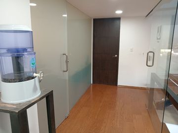VENTA de  PENTHOUSE MUY BUEN PRECIO, EXCELENTE UBICACION