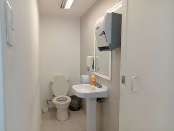 VENTA de  PENTHOUSE MUY BUEN PRECIO, EXCELENTE UBICACION