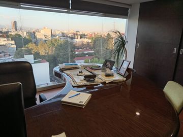 VENTA de  PENTHOUSE MUY BUEN PRECIO, EXCELENTE UBICACION
