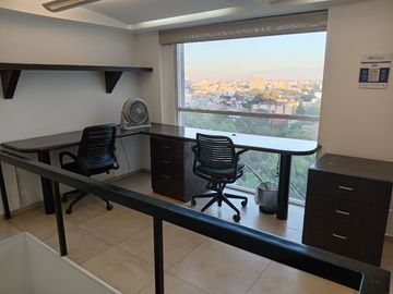 VENTA de  PENTHOUSE MUY BUEN PRECIO, EXCELENTE UBICACION
