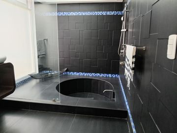 VENTA de  PENTHOUSE MUY BUEN PRECIO, EXCELENTE UBICACION