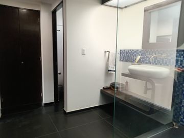 VENTA de  PENTHOUSE MUY BUEN PRECIO, EXCELENTE UBICACION