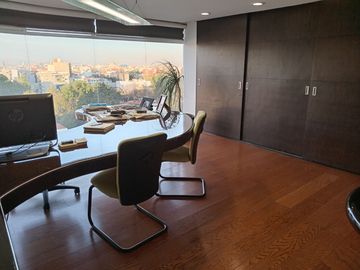 VENTA de  PENTHOUSE MUY BUEN PRECIO, EXCELENTE UBICACION