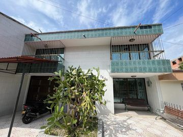 VENTA DE CASA LAURELES CARTAGO VALLE