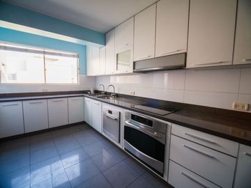 Ocasión por viaje! vendo de Dúplex  405m2 en el Derby - Surco