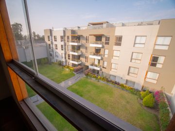 Ocasión por viaje! vendo de Dúplex  405m2 en el Derby - Surco