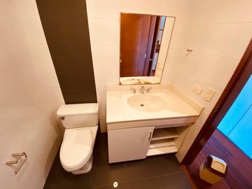 Ocasión por viaje! vendo de Dúplex  405m2 en el Derby - Surco