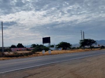 Vendo TERRENO a FILO DE PISTA en expansión urbana!!