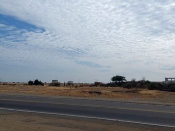Vendo TERRENO a FILO DE PISTA en expansión urbana!!