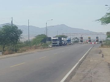 Vendo TERRENO a FILO DE PISTA en expansión urbana!!