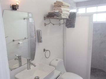 Casa minimalista en venta en Mayorazgos del Bosque, Atizapán de Zaragoza, Estado de México
