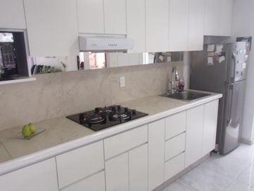Casa minimalista en venta en Mayorazgos del Bosque, Atizapán de Zaragoza, Estado de México