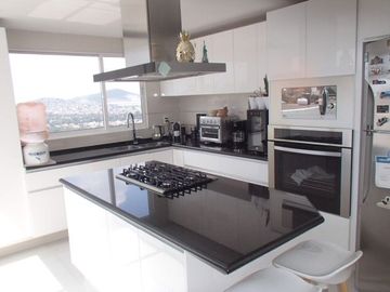 Casa minimalista en venta en Mayorazgos del Bosque, Atizapán de Zaragoza, Estado de México