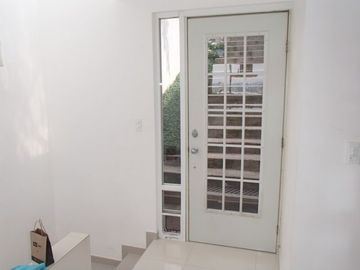 Casa minimalista en venta en Mayorazgos del Bosque, Atizapán de Zaragoza, Estado de México
