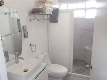Casa minimalista en venta en Mayorazgos del Bosque, Atizapán de Zaragoza, Estado de México