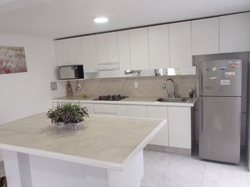 Casa minimalista en venta en Mayorazgos del Bosque, Atizapán de Zaragoza, Estado de México