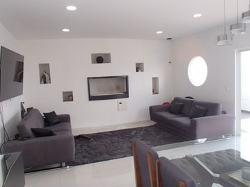 Casa minimalista en venta en Mayorazgos del Bosque, Atizapán de Zaragoza, Estado de México