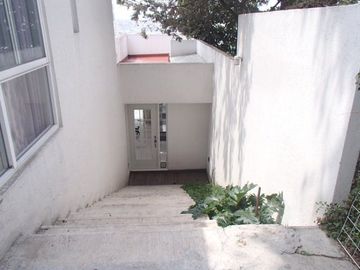 Casa minimalista en venta en Mayorazgos del Bosque, Atizapán de Zaragoza, Estado de México