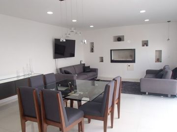 Casa minimalista en venta en Mayorazgos del Bosque, Atizapán de Zaragoza, Estado de México