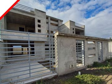 CASA EN OBRA GRIS ECU 911