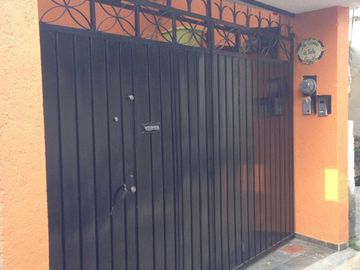 CASA EN VENTA EN LOS REYES COYOACAN