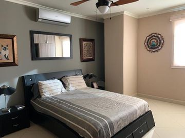 VENTA DE PENTHOUSE EN PH CORONADO GOLF CHAME PANAMA
