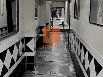 VENTA - HOTEL EN VENTA  EN LA CIUDAD DE BAÑOS DE AGUA SANTA MUY BUENA UBICACION EXCELENTE INVERSION /23URB079