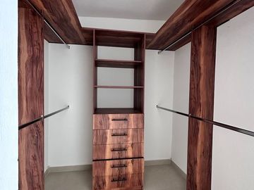 Casa en VENTA norte Cuernavaca dentro fraccionamiento