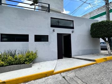 Casa en VENTA norte Cuernavaca dentro fraccionamiento