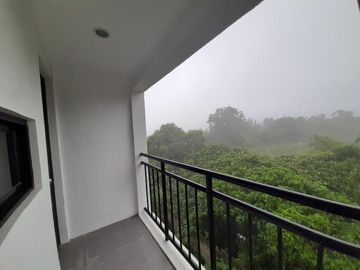 Tagaytay RFO Fully Furnished w/Free Parking Up to 10% Discount!
