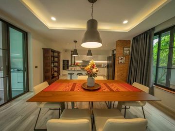 Modern 2-Storey Single House, 3 Bedrooms, With Swimming Pool