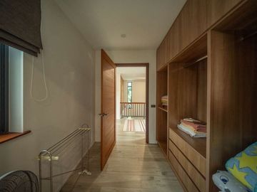 Modern 2-Storey Single House, 3 Bedrooms, With Swimming Pool
