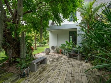 Modern 2-Storey Single House, 3 Bedrooms, With Swimming Pool