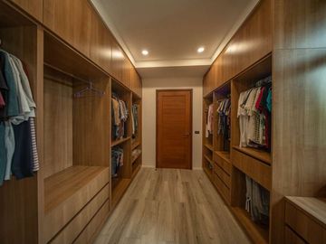 Modern 2-Storey Single House, 3 Bedrooms, With Swimming Pool