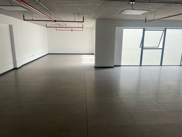 ALQUILO OFICINA ESTRENO EN EDIFICIO EMPRESARIAL DE BARRANCO US$ 3,804 DÓLARES